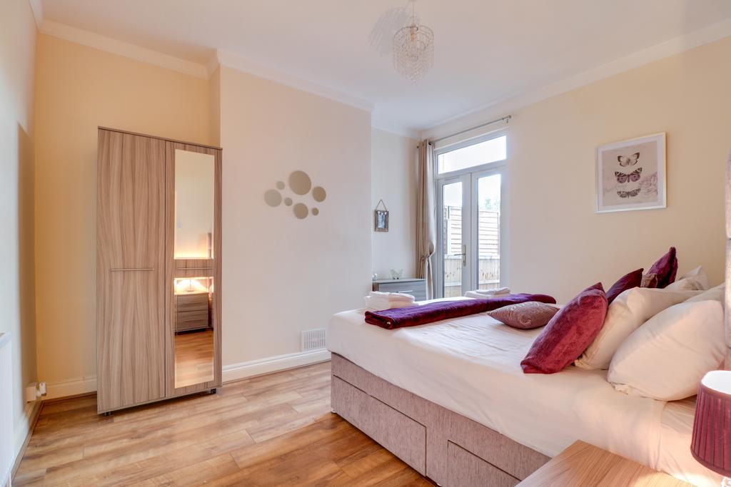 Apartamento Seventy Eight Southend-on-Sea Exterior foto