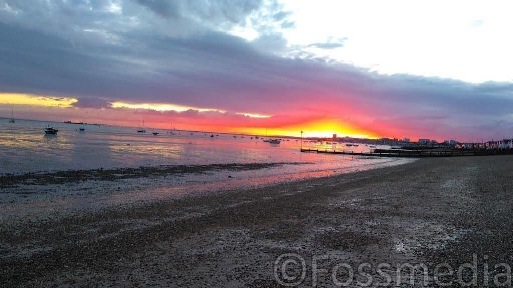 Apartamento Seventy Eight Southend-on-Sea Exterior foto